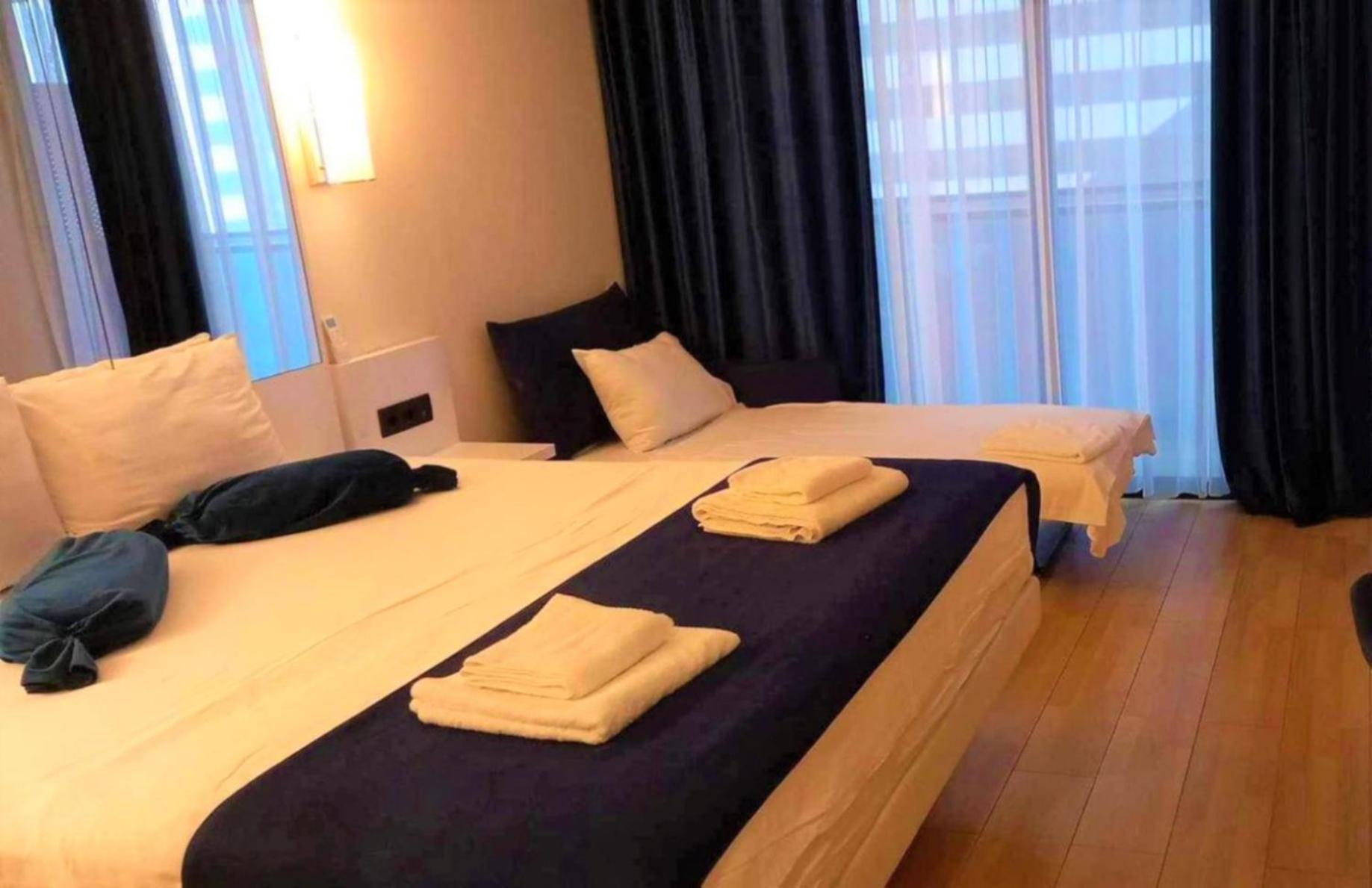 Deluxe Aparthotel In Orbi City باتومي المظهر الخارجي الصورة