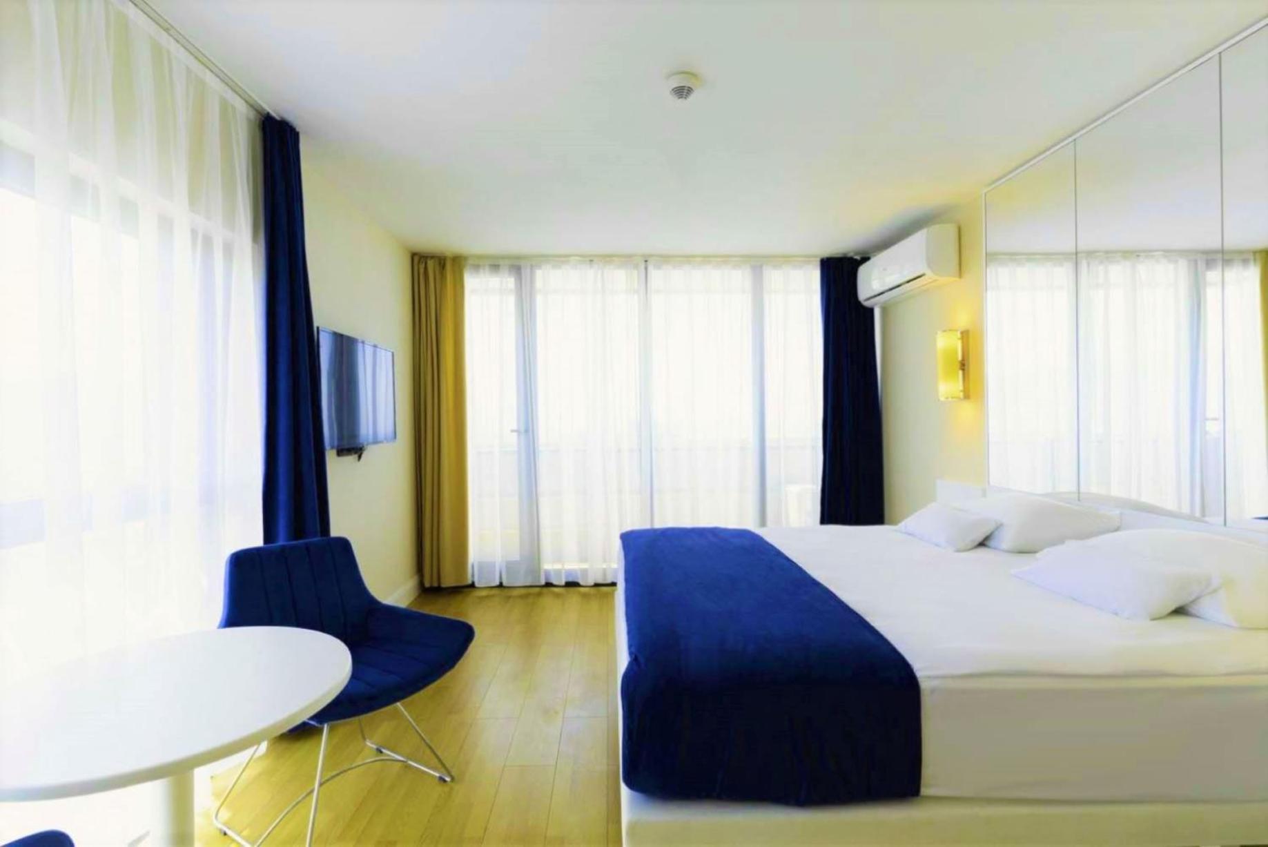 Deluxe Aparthotel In Orbi City باتومي المظهر الخارجي الصورة